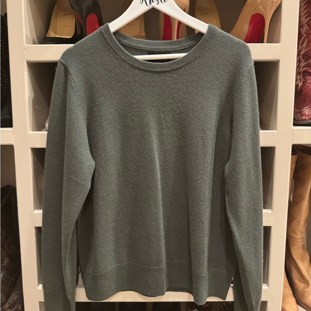 Quince Cashmere Crewneck Sweater